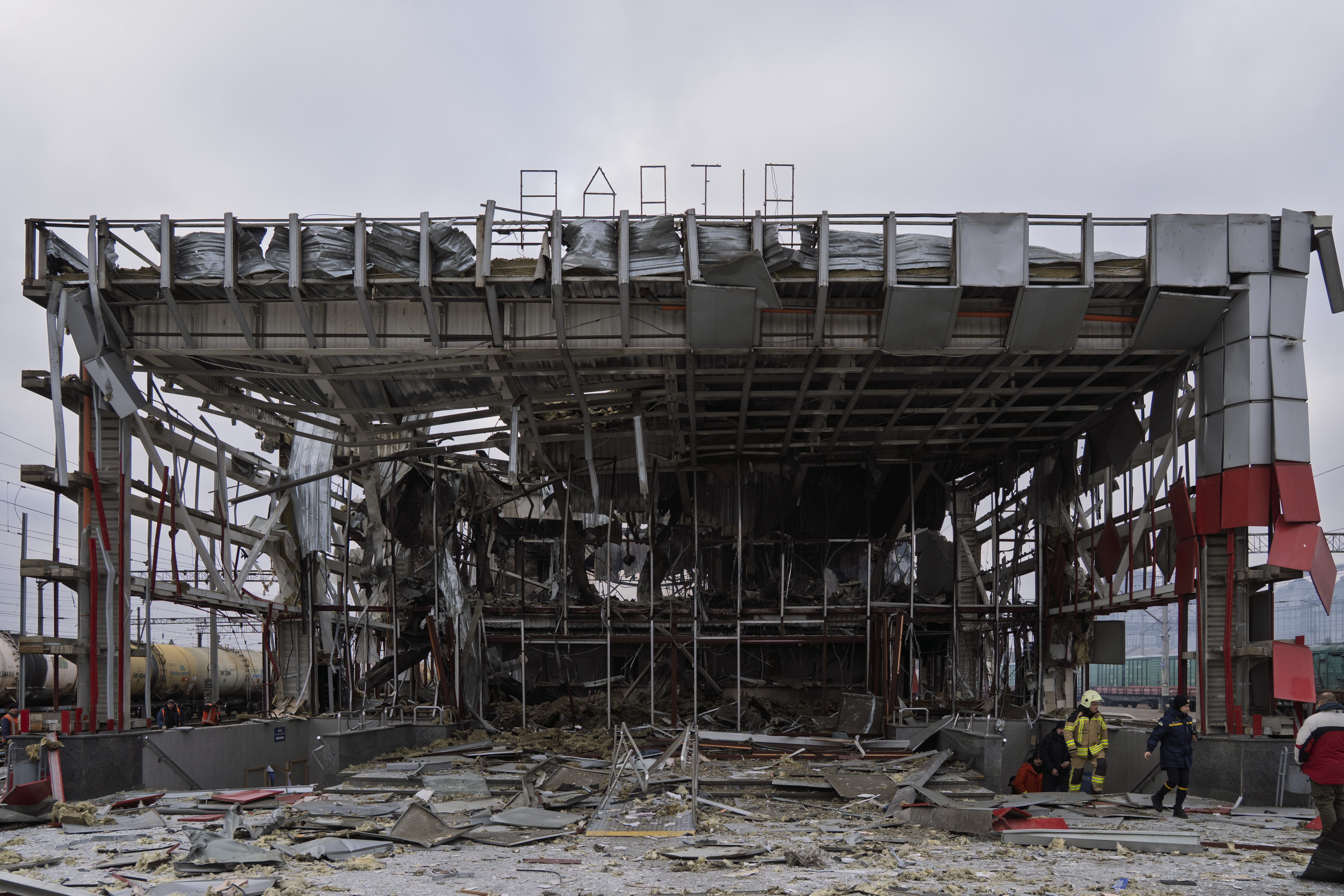 Атака на фастівський вокзал. Грудень 2025 року. Фото: Сергій Окунєв